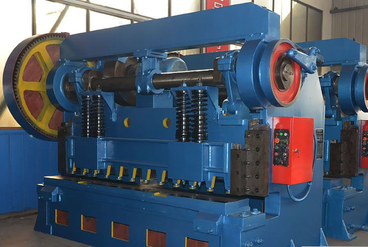 Q11系列機械剪板機