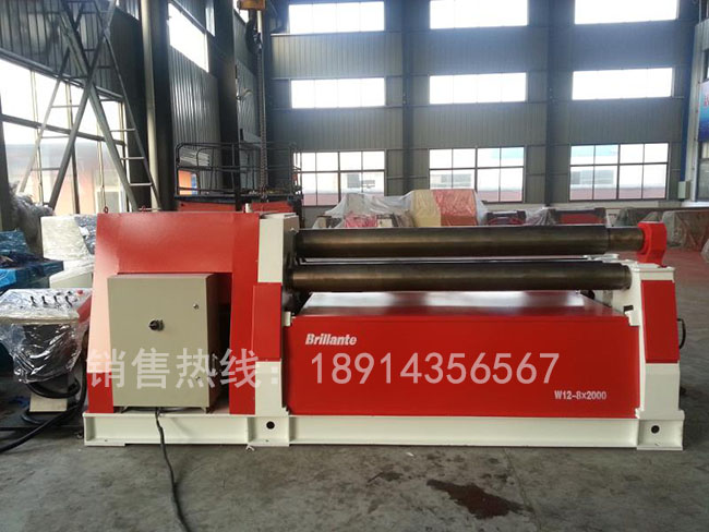 W12四輥卷板機(jī)